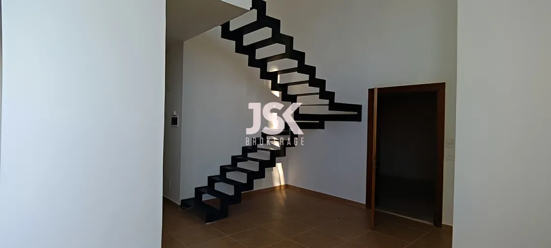 Apartment for Sale in Maaysrah, Lebanon - 3 bed, 3 bath