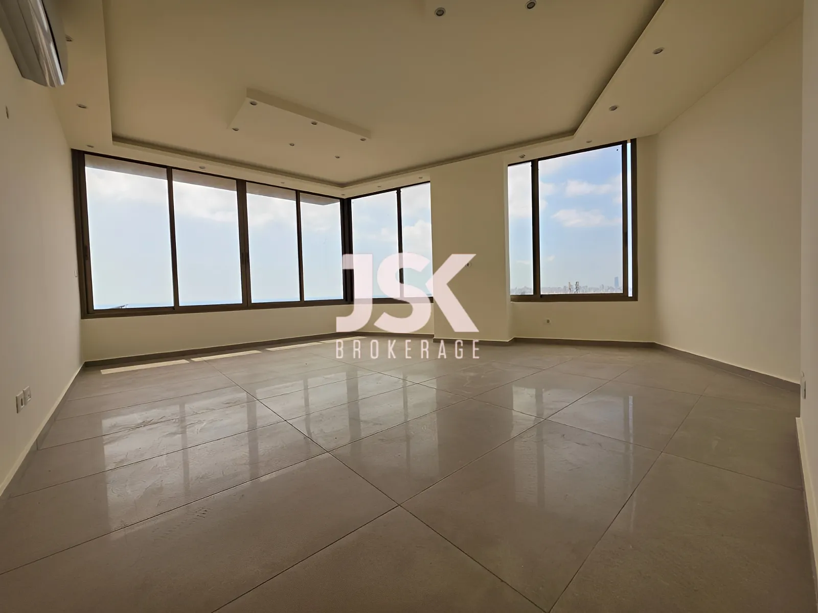 Office for Rent in Hadath