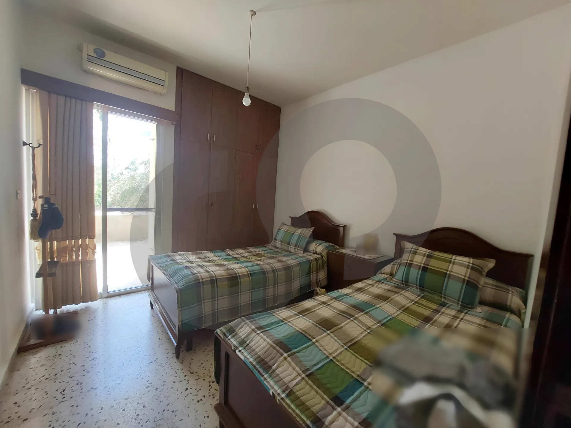 Building for Sale in Aamchit