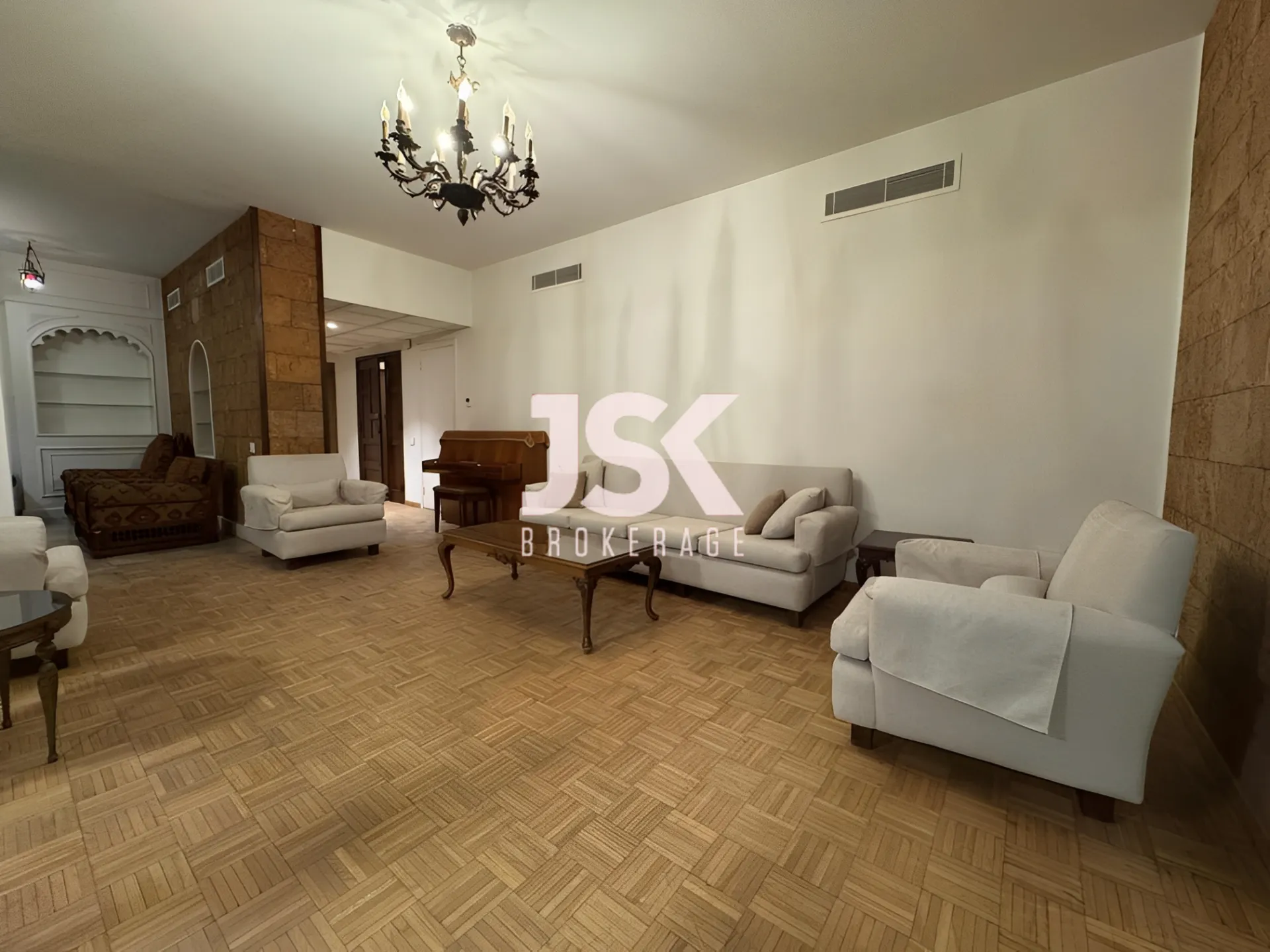 Apartment for Rent in Verdun, Beirut, Lebanon - 3 bed, 3 bath