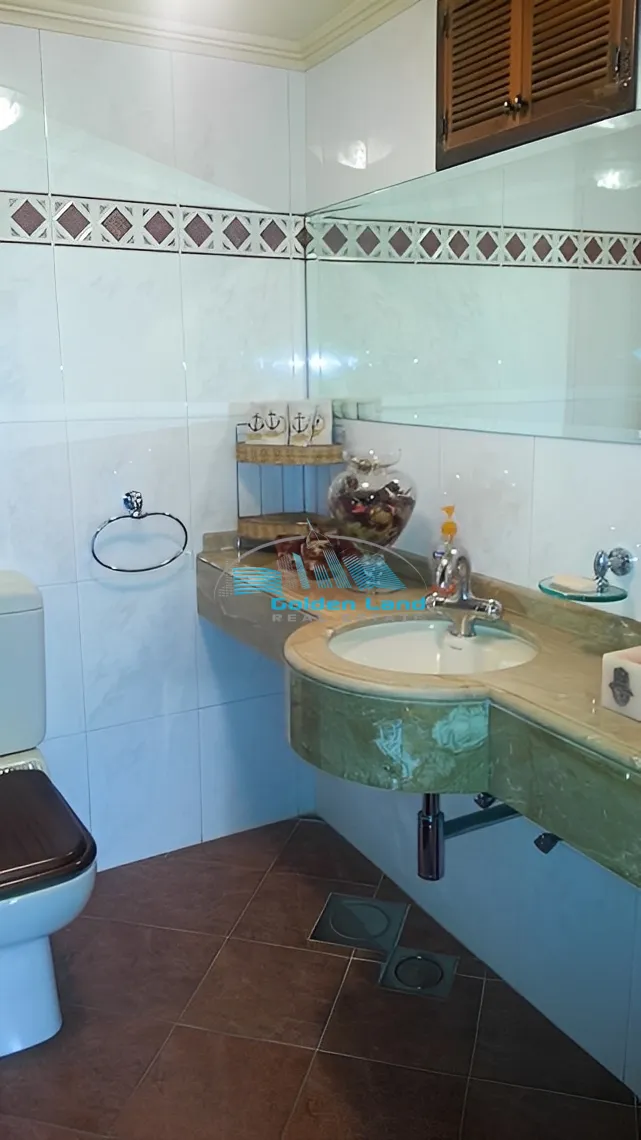 Apartment for Sale in Qornet El Hamra, Lebanon