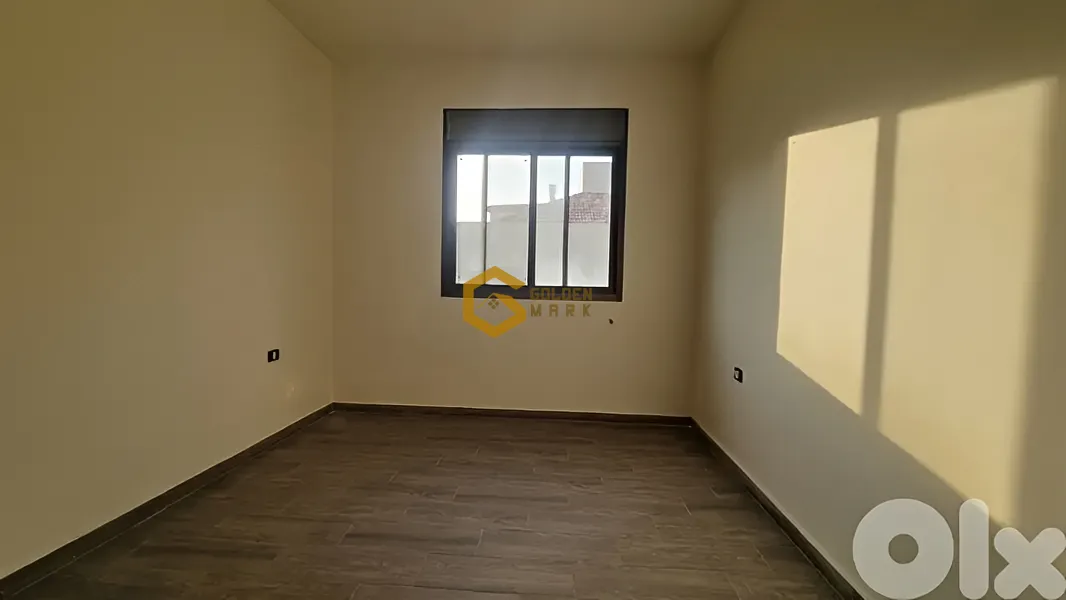 Apartment for Sale in Cornet Chahwan - 2 bed, 2 bath