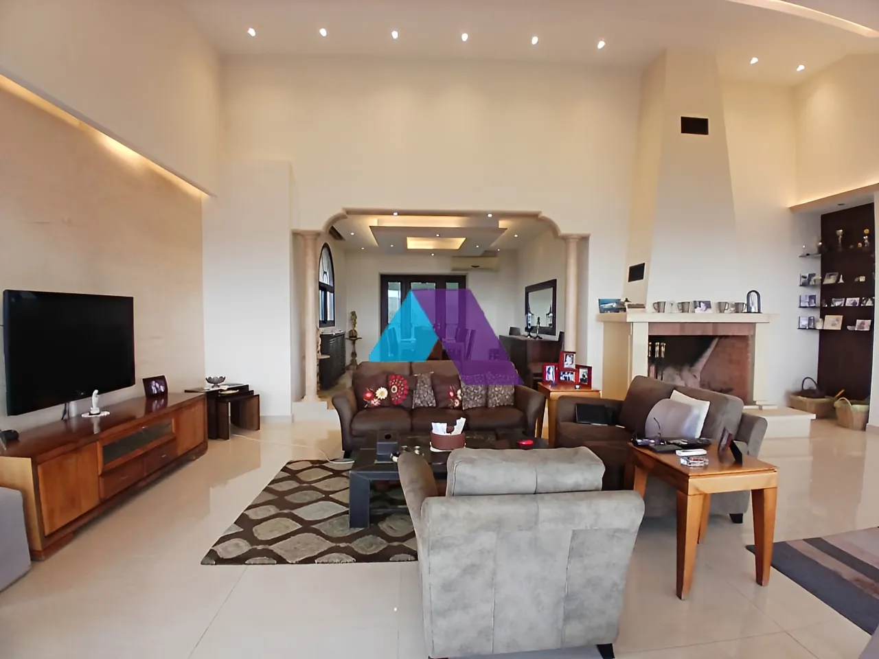 Apartment for Sale in Broummana - 4 bed, 4 bath