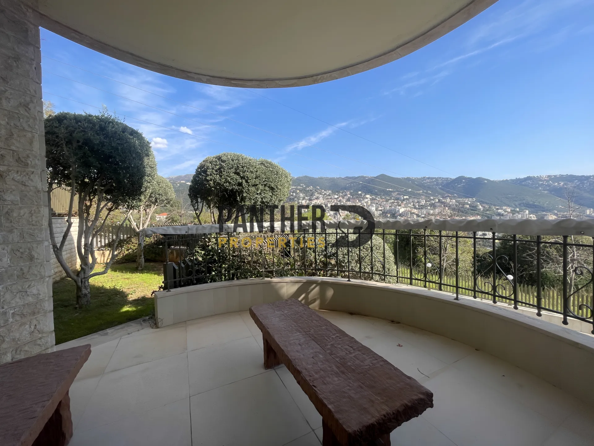 Villa for sale in Adma w dafnah, lebanon