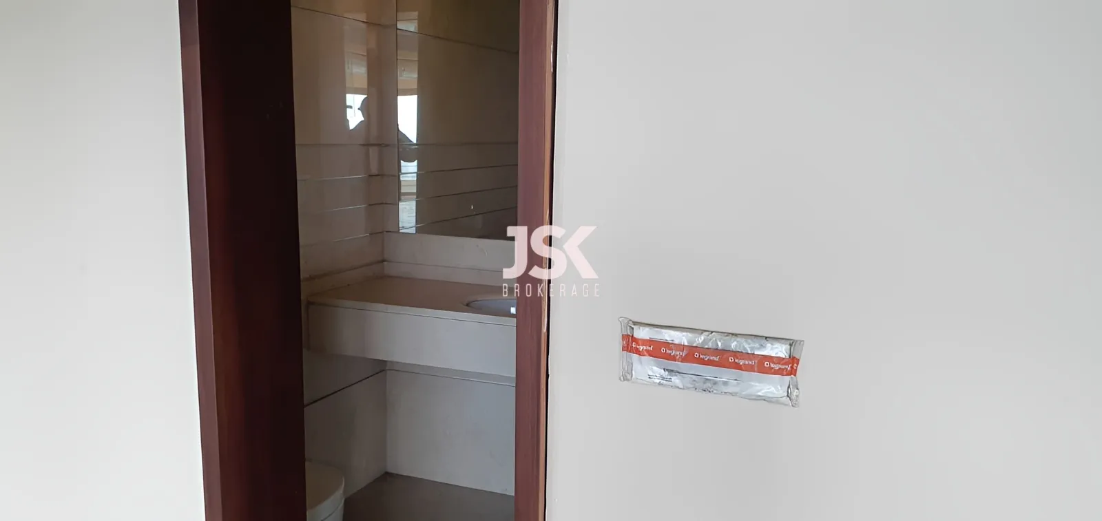 Apartment for Sale in Ras
