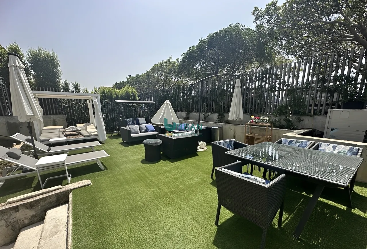 Residential in Dbayeh, lebanon - 3 bed, 5.0 bath