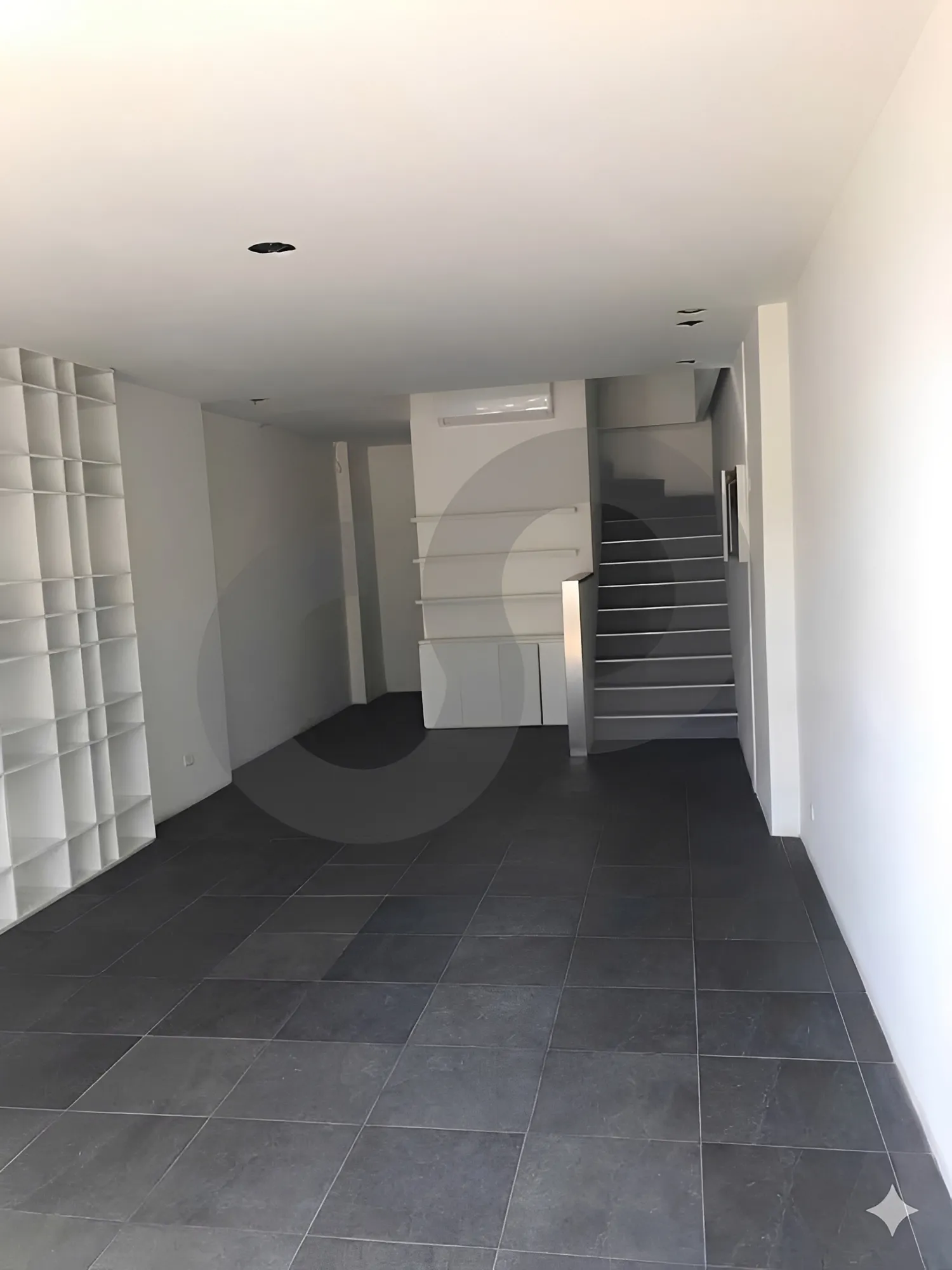 Shop for Rent in Zalqa