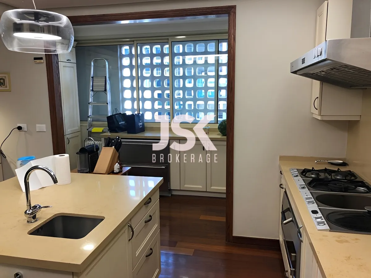 Apartment for Sale in Hamra, Beirut, Lebanon