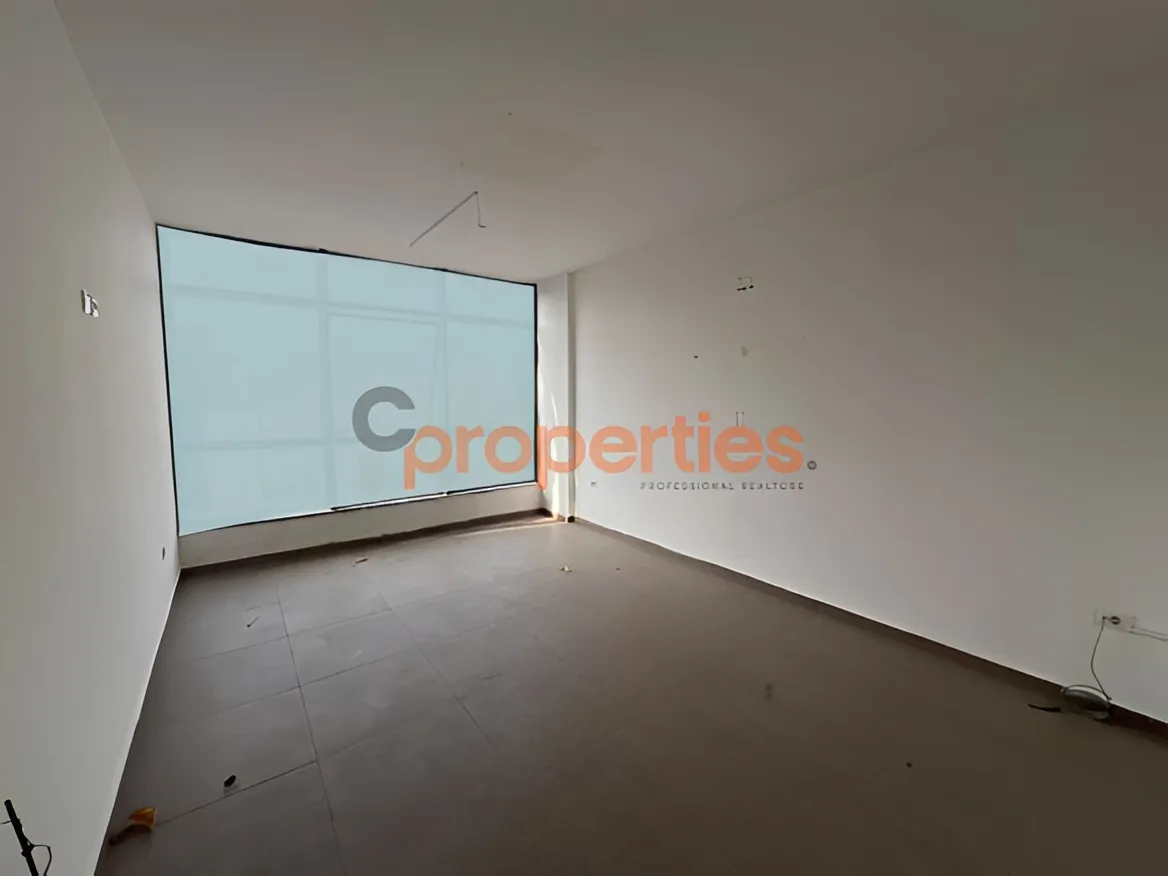 Office for Rent in Dekwaneh