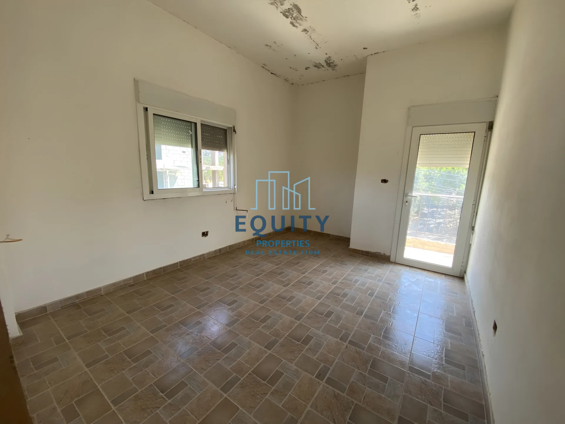 Apartment for sale in Douar