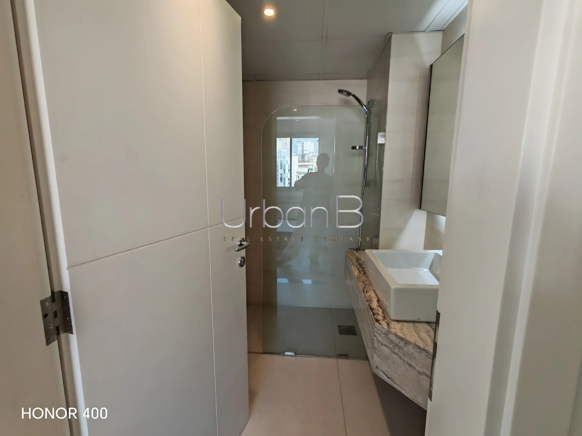 Apartment for rent in Hotel Dieu