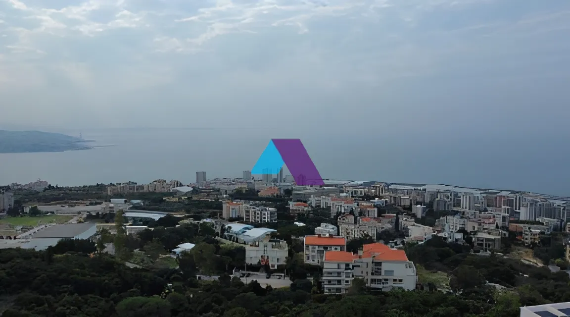 Land for Sale in Adma w Dafnah