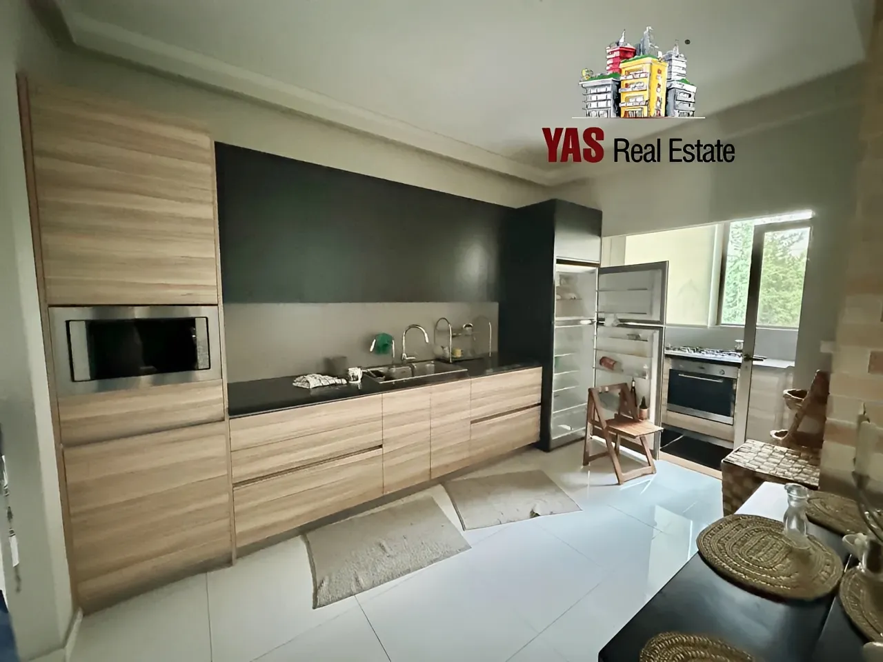 Apartment for Sale in Haret Sakhr - 3 bed, 5 bath