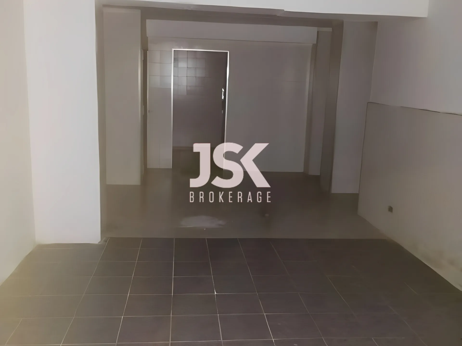 Warehouse for rent in Verdun, Beirut, Lebanon