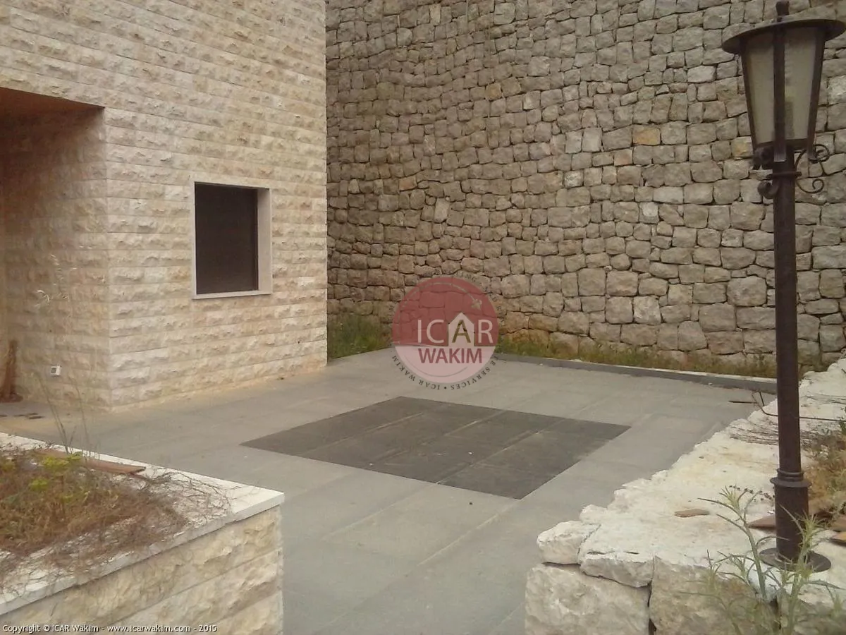 Triplex for Sale in Faitroun