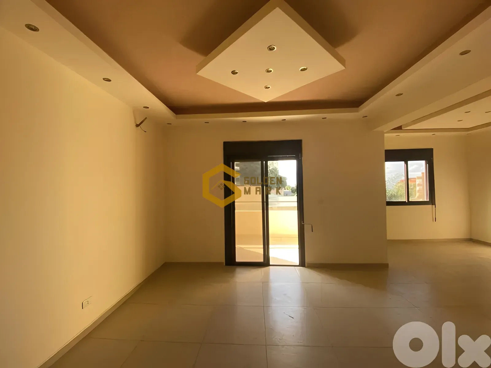 Apartment for Sale in Blat - 3 bed, 2 bath