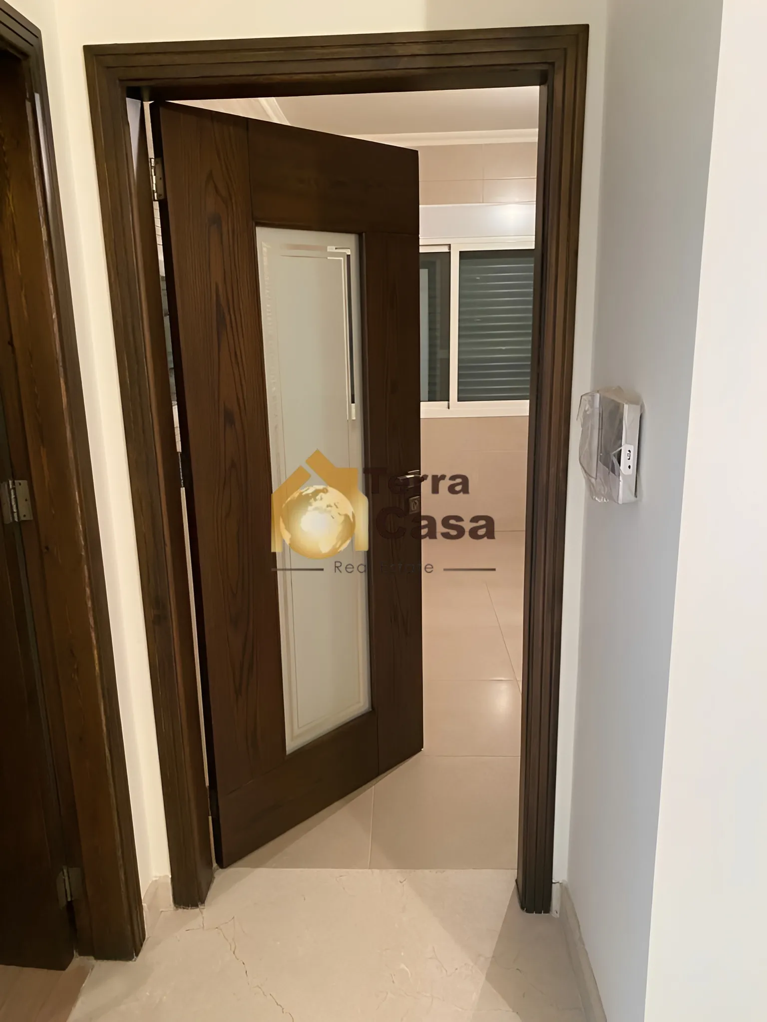 Apartment for Sale in Ksara - 3 bed, 3 bath