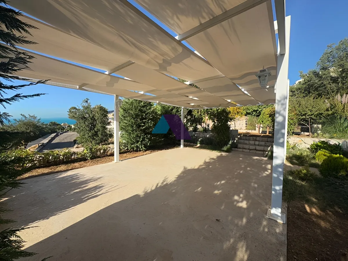Villa for Sale in Aannaya - 7 bed, 5 bath