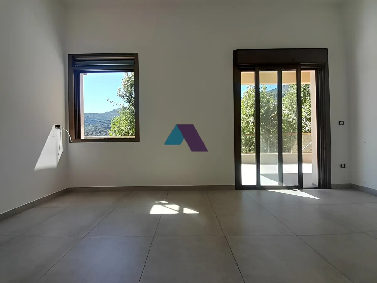 Apartment for Sale in Baabdat - 2 bed, 2 bath