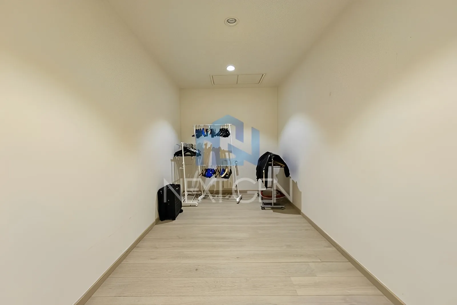Apartment for Rent in Monot