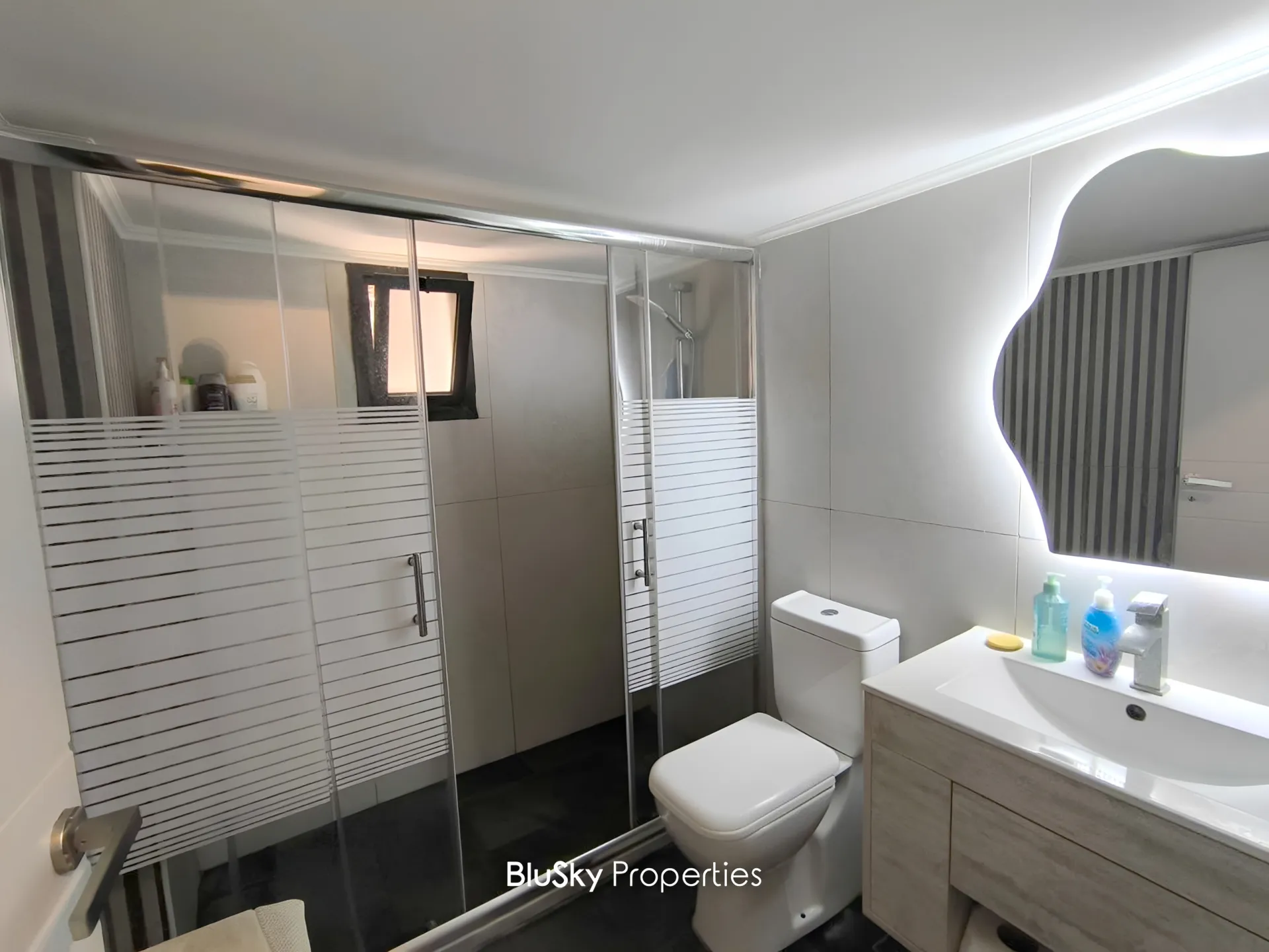Apartment for sale in Antelias, lebanon
