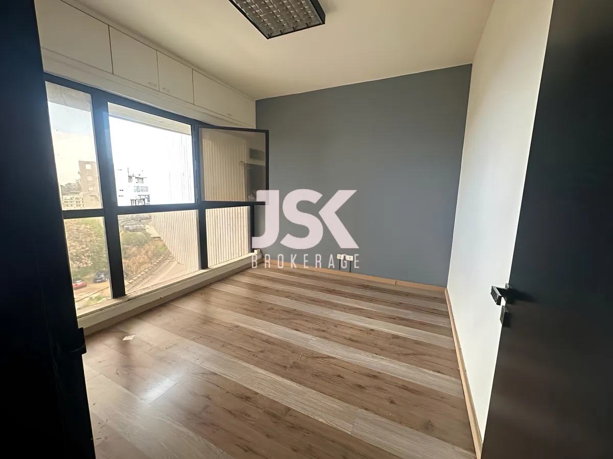 Office for rent in Mtaileb