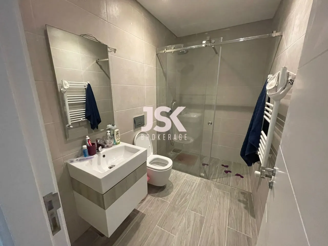 Apartment for Sale in Adma w Dafnah