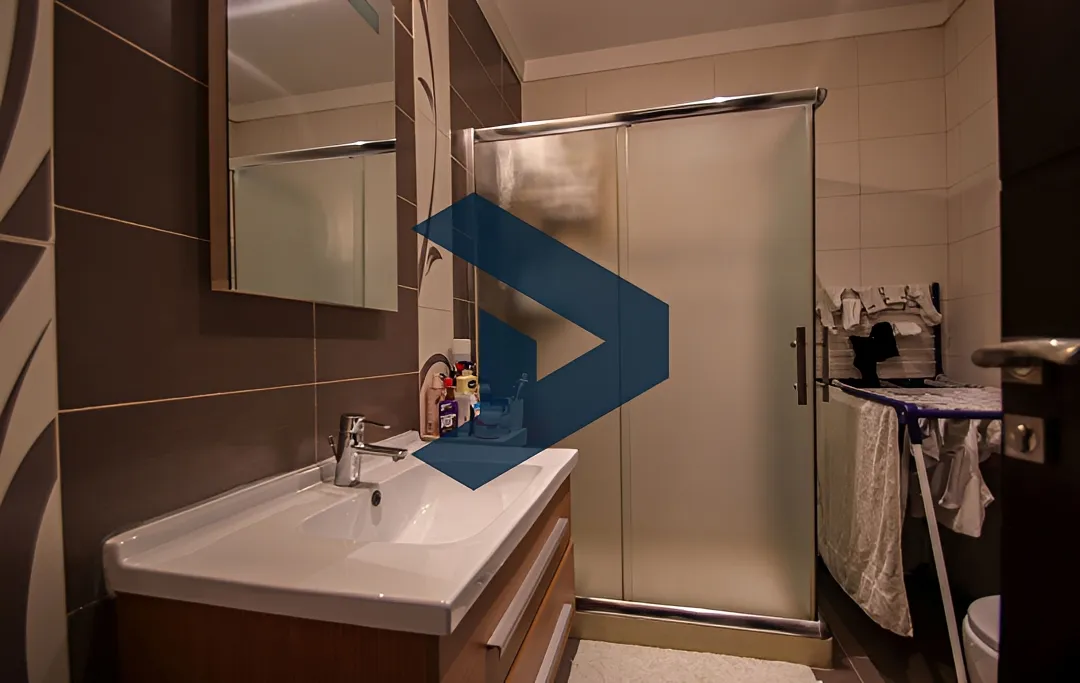 Apartment for sale in Ain El Mraiseh, Beirut, Lebanon