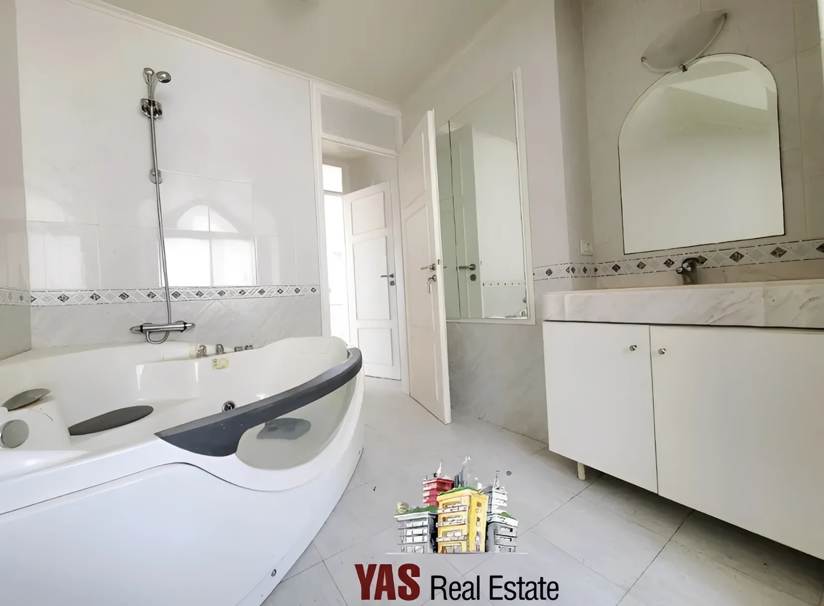 Villa for Sale in Sehaile - 4 bed, 8 bath