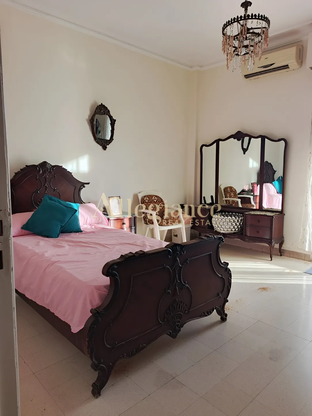 Apartment for sale in Msaytbeh, Beirut, Lebanon