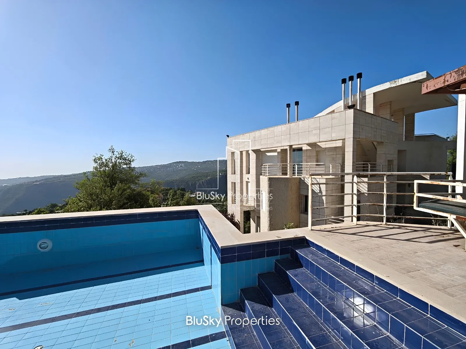 Villa for Sale in Baskinta