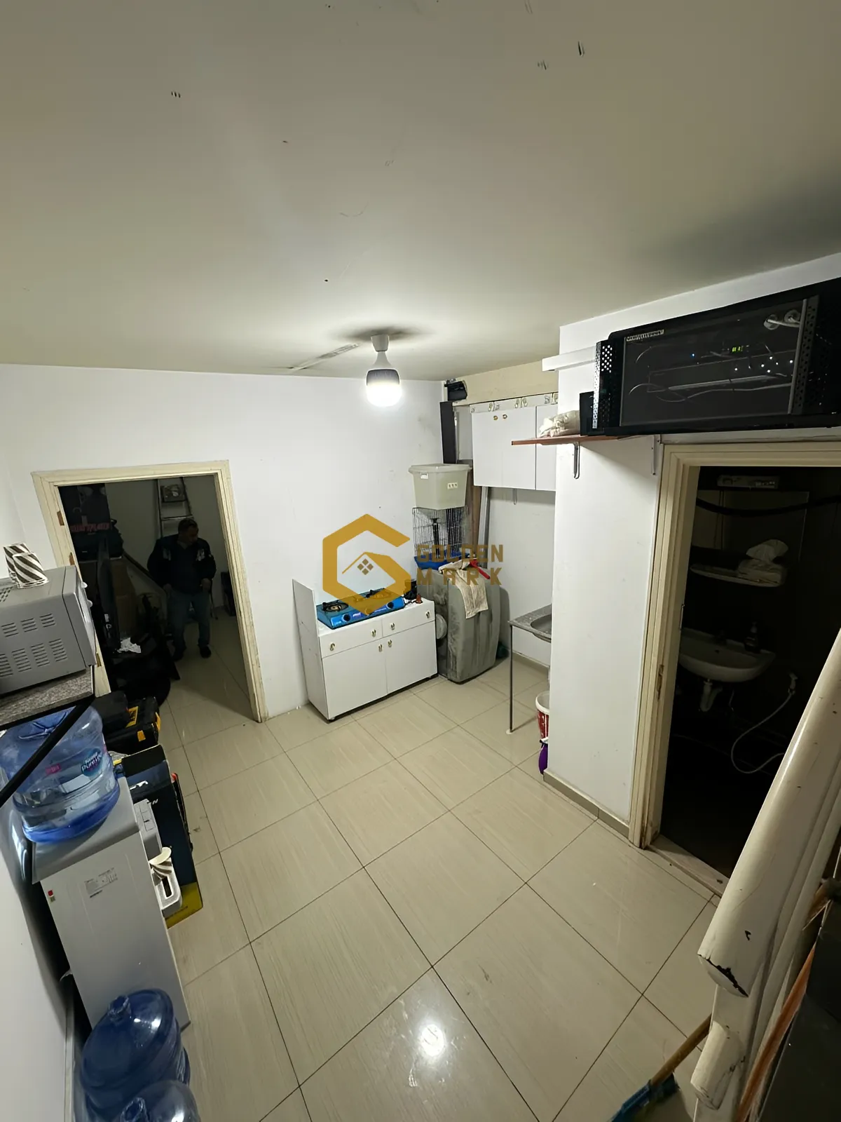 Shop for rent in Ghazir
