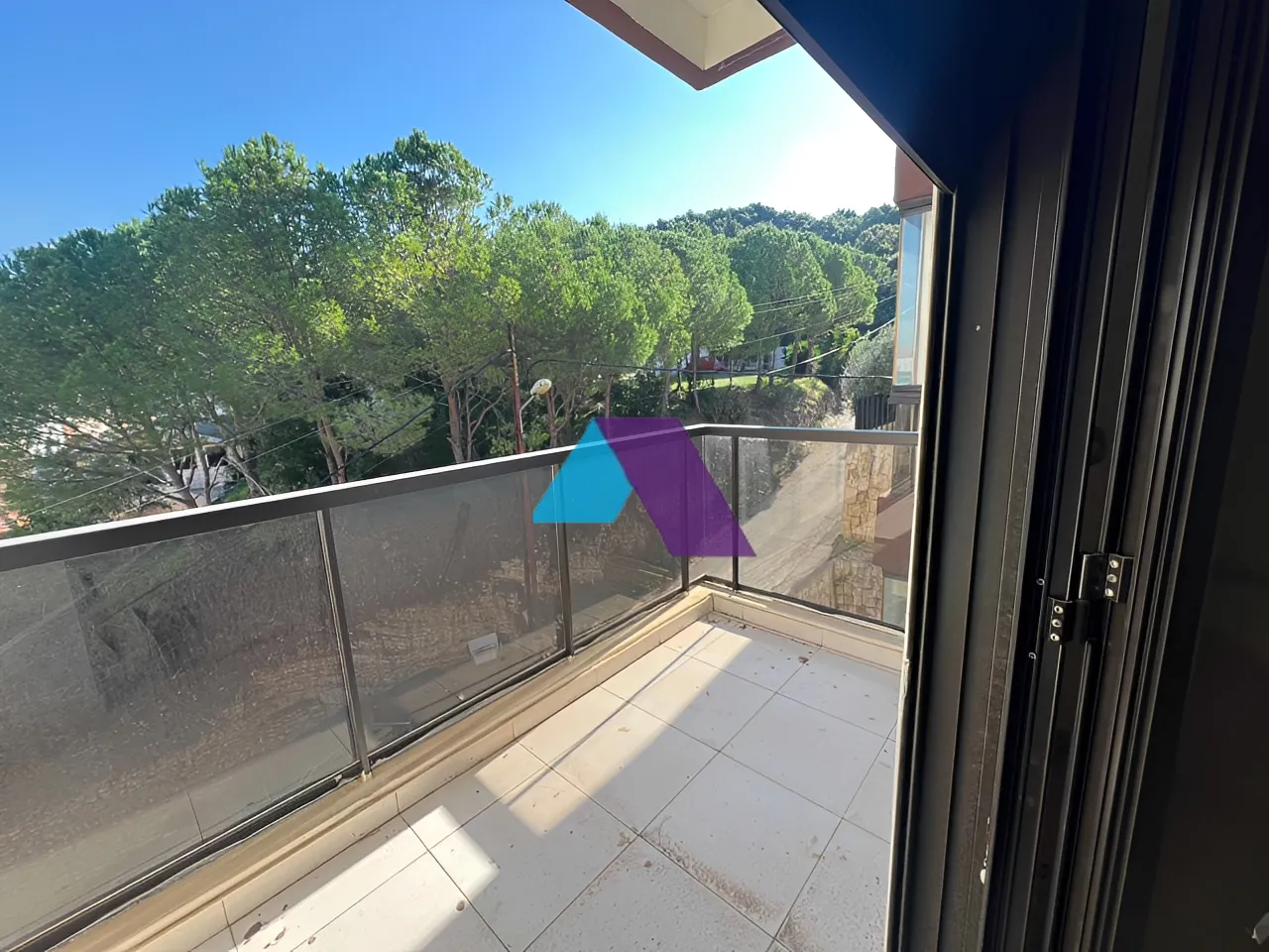 Apartment for Sale in Safra - 3 bed, 3 bath