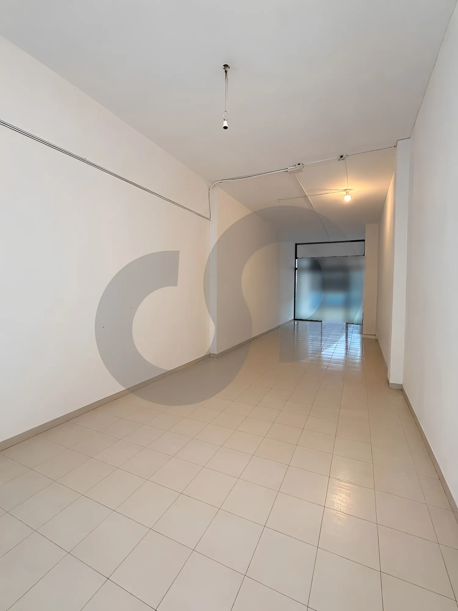 Shop for Sale in Safra