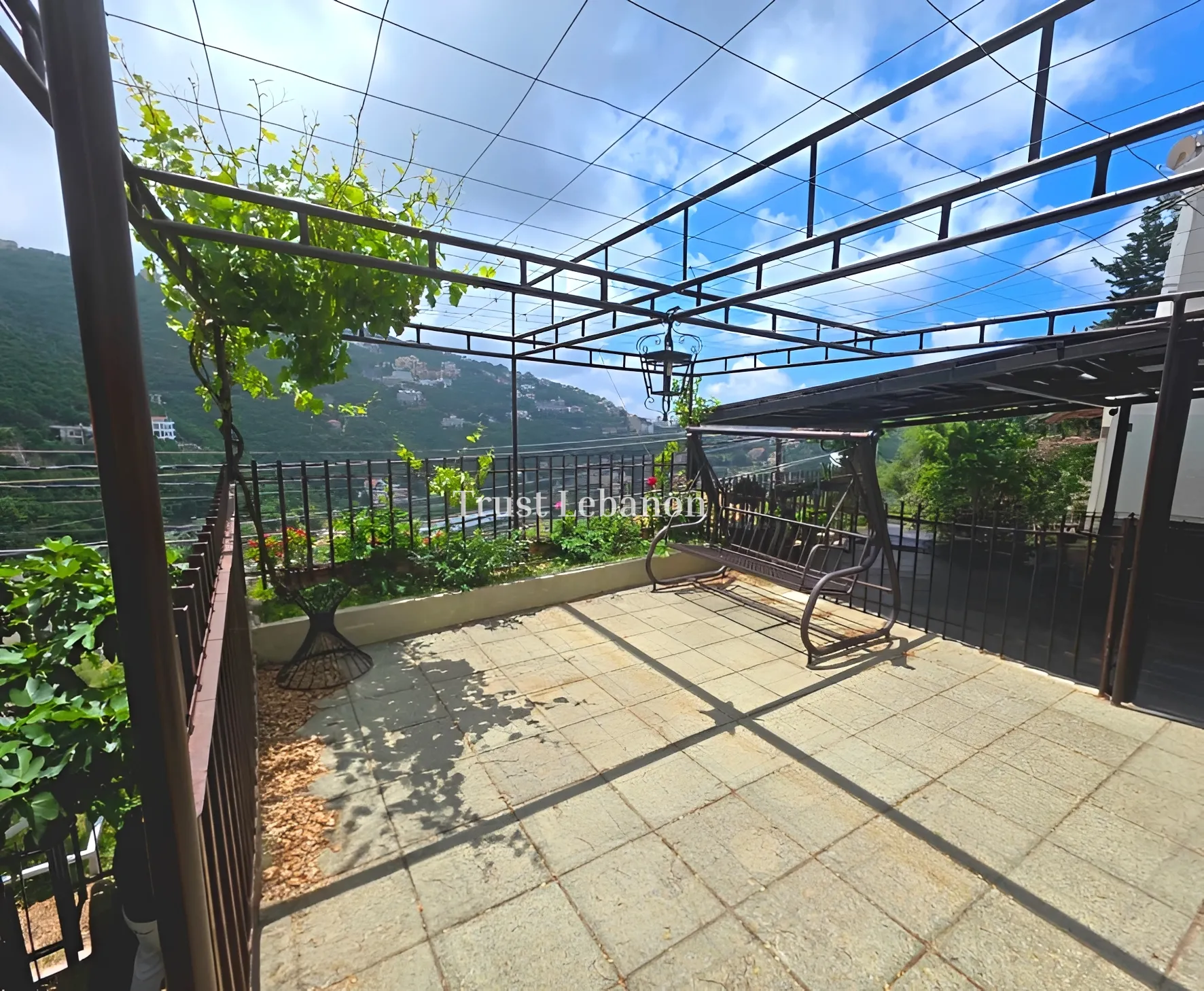 Triplex for sale in Maarab, Lebanon