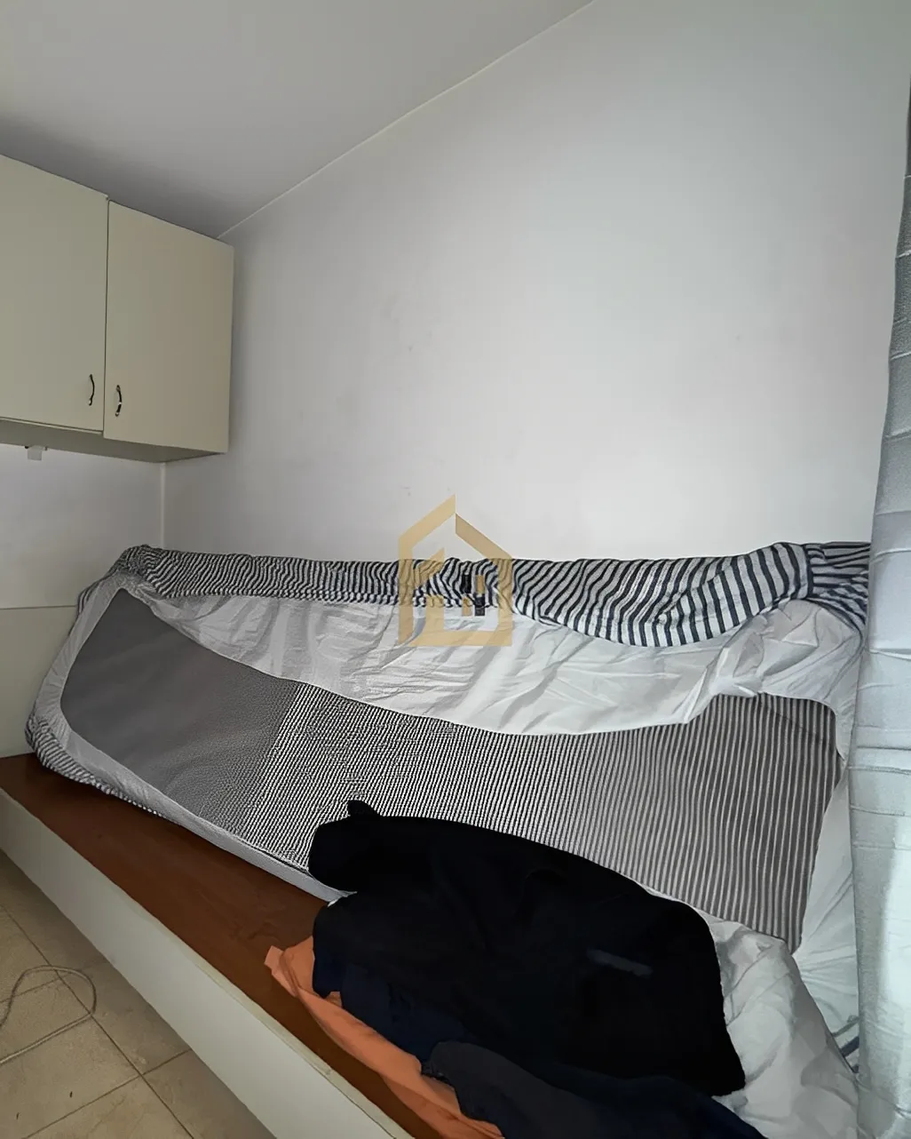 Apartment for Sale in Mazraa, Bayrut, Lebanon
