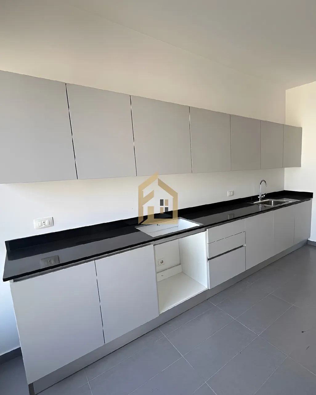 Apartment for sale in Sakiet El Janzeer, Bayrut, Lebanon - 3 bed, 3 bath