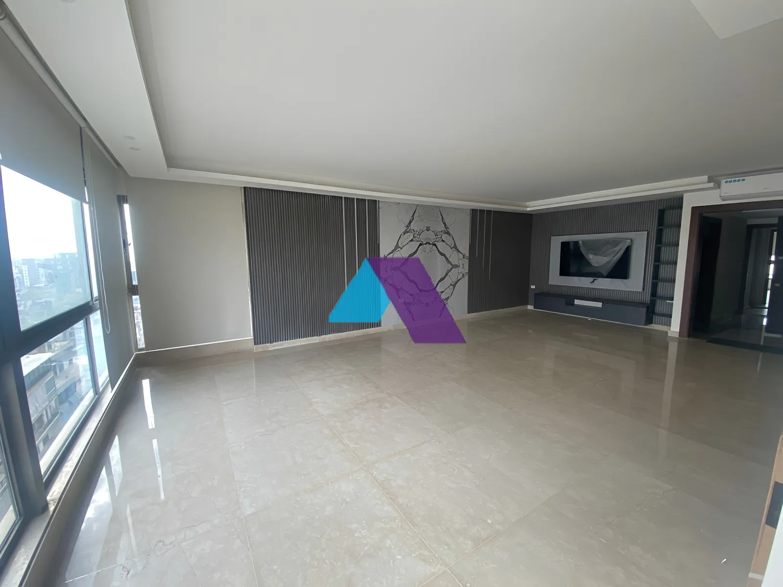 Apartment for Sale in Mar Elias - 3 bed, 3 bath