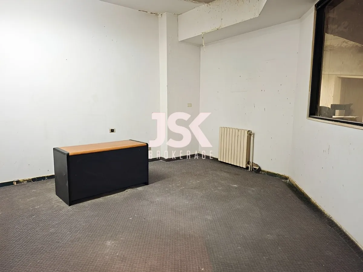 Warehouse for Sale in Verdun, Beirut, Lebanon