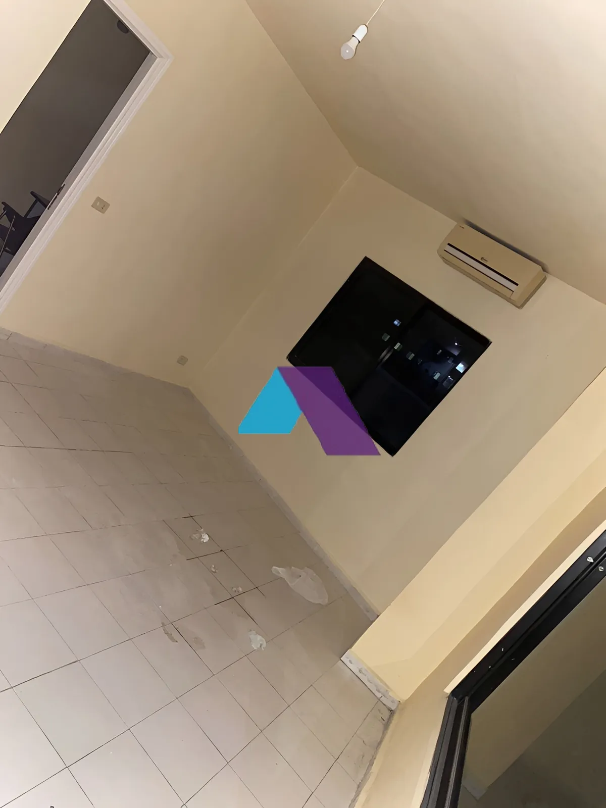 Office for Sale in Baouchriyeh