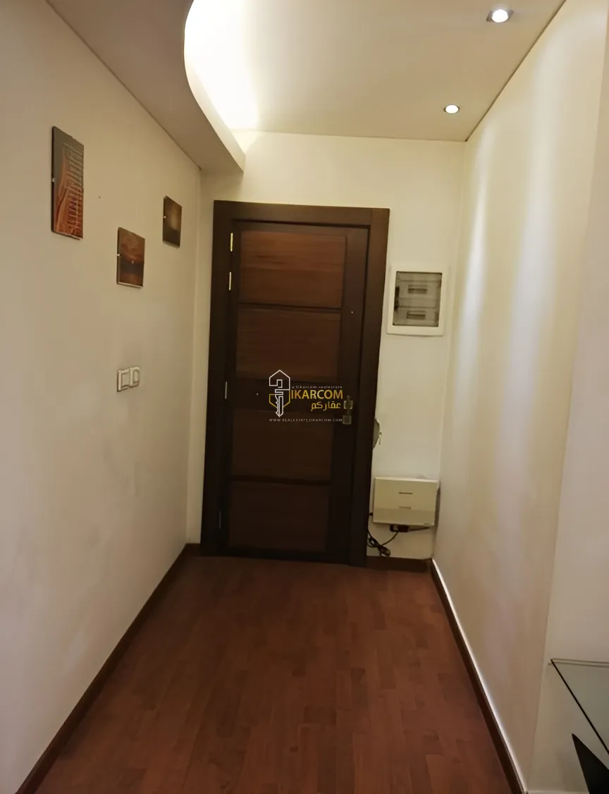 Office for sale in Hazmieh