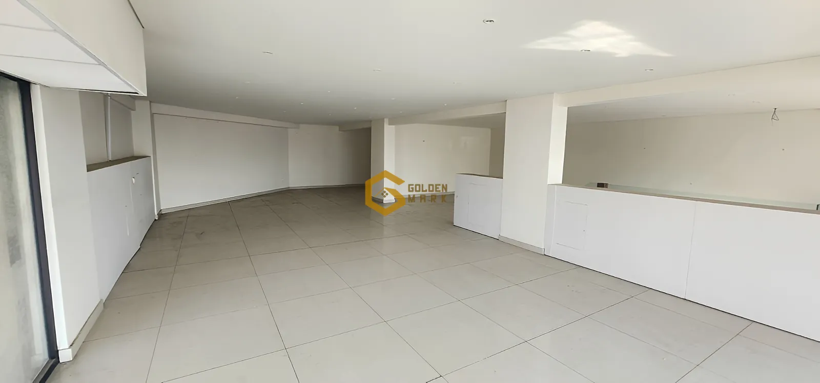 Shop for rent in Mansourieh