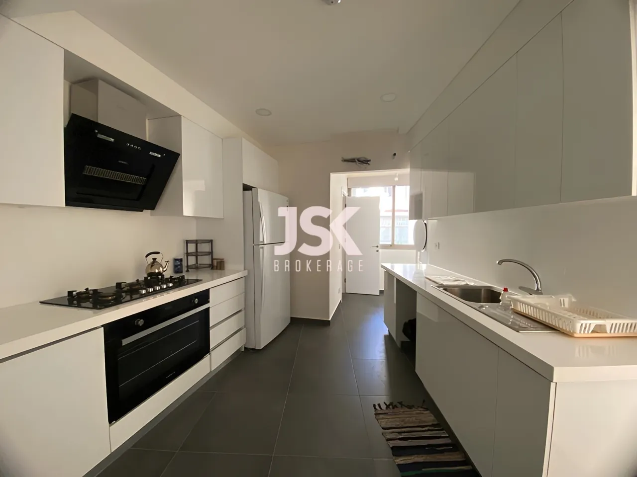 Apartment for Rent in Ras