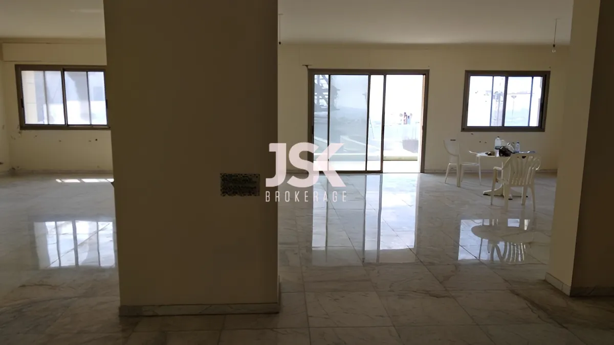 Office for rent in Aoukar