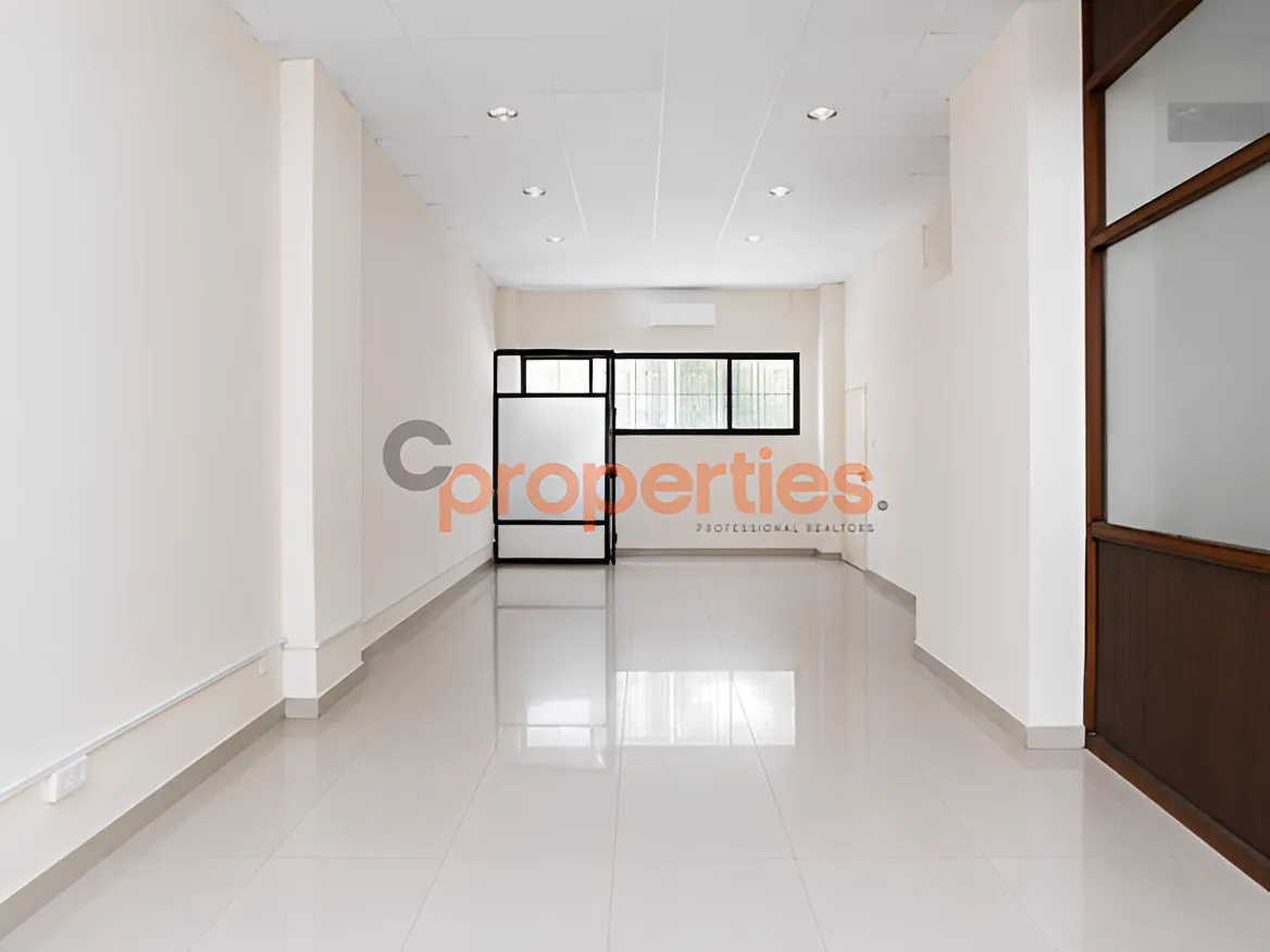 Shop for Rent in Remeil
