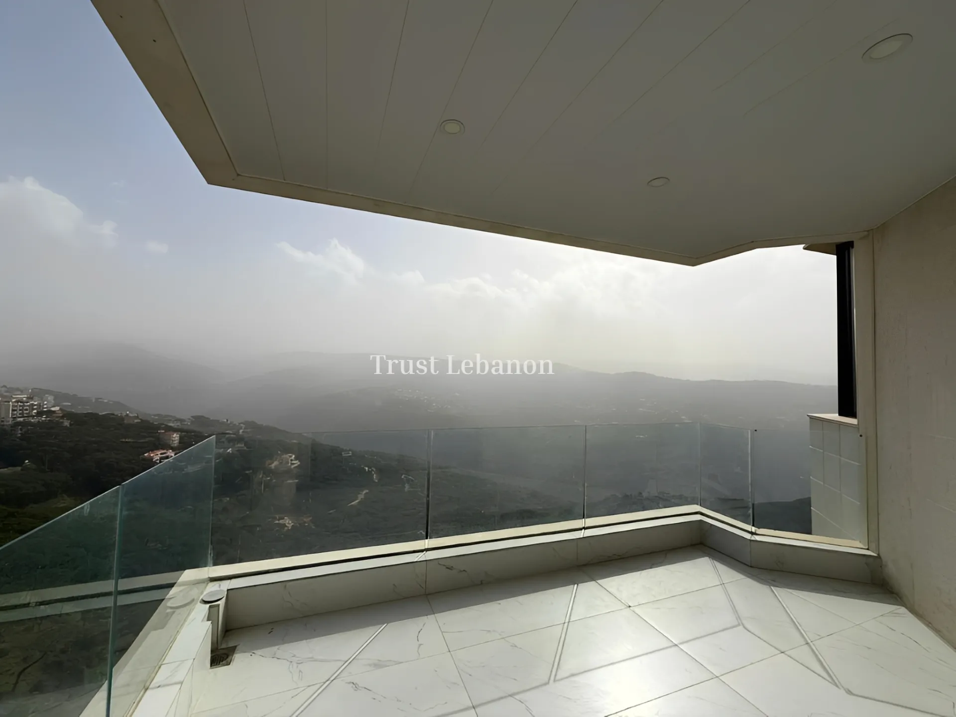 Apartment for rent in Broummana, Lebanon - 2 bed, 3 bath