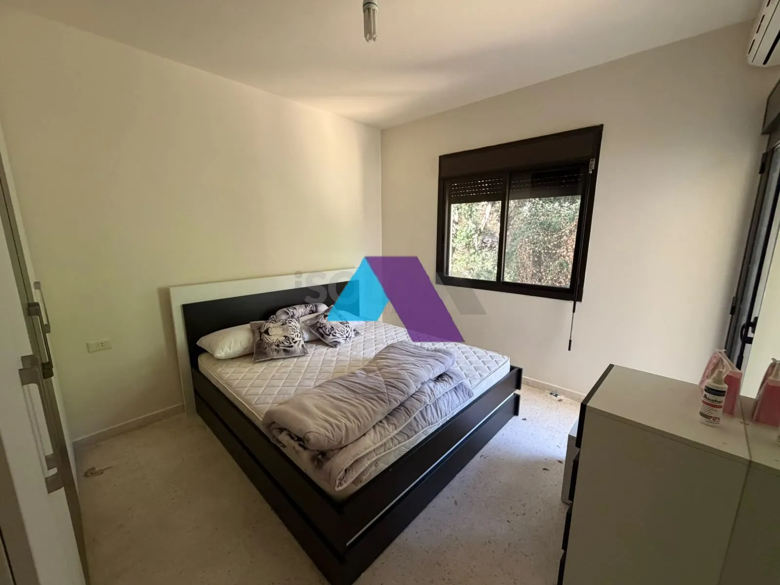Apartment for Sale in Ain El Rihaneh
