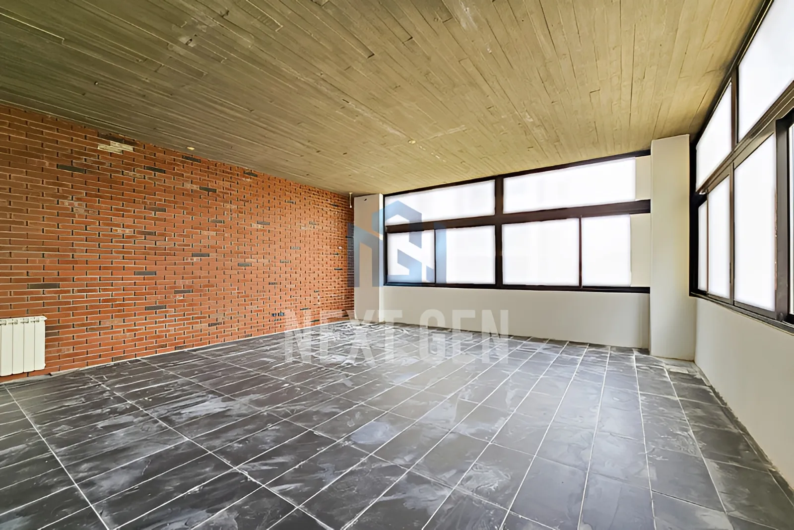 Apartment for Sale in Achrafieh - 3 bed, 4 bath