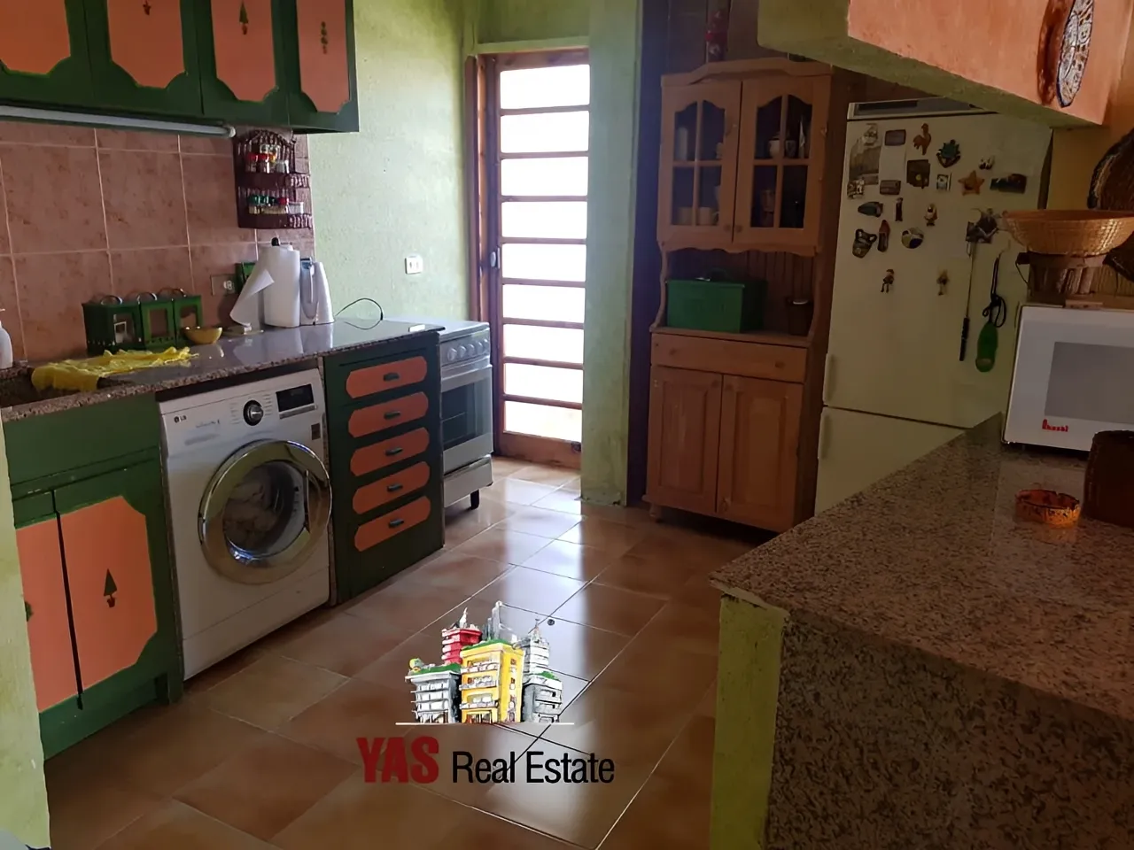 Chalet for Sale in Faytroun