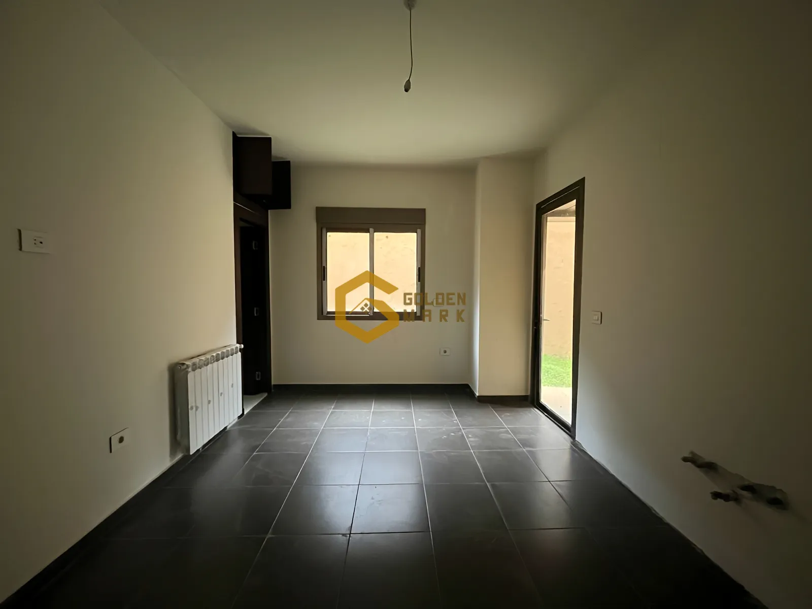 Apartment for Sale in Ballouneh